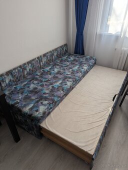 Rozkládací pohovka - 7