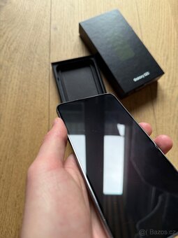 Samsung Galaxy S23 256GB zelený - 7