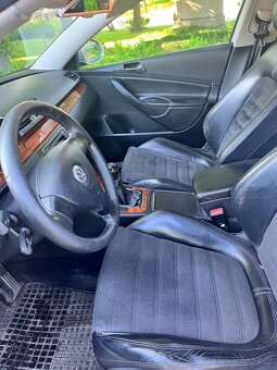 Prodám VW Passat Combi 2.0TDI Sportline - 7