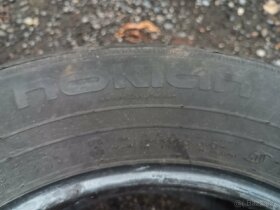 Zátěžová Zimní pneumatika Nokian 215/65 R16 102H extra loid - 7