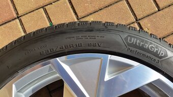 ALU kola ŠKODA / VOLKSWAGEN 5x112 R18 zimní pneu 235/45/18 - 7