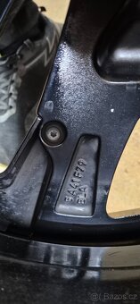 Originální alu disků BMW 7 G70 i7 G12 G11 10,5x21 ET44 - 7