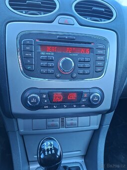 Ford Focus 1.6i r.v. 2010 - 7