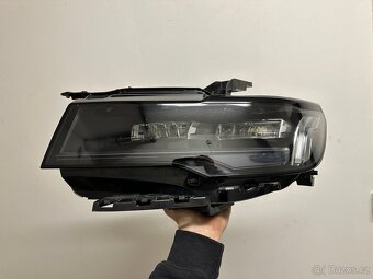 Cadillac Escalade světla - 7