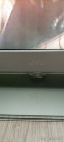 Televize JVC starší není Smart - 7