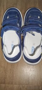 Nové sandále, dětské boty (pravá kůže), velikost 33 - 7