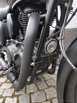Royal Enfield Classic 350 - 7