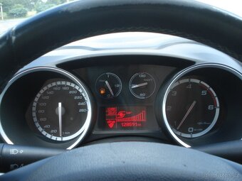 Alfa Romeo Giulietta 1.6 JTD - 7