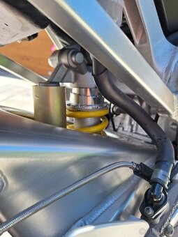 Yamaha R1 r.v. 1999 - 7