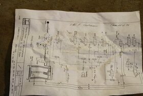 pneumatický rozvaděč s ovládacími ventily - 7