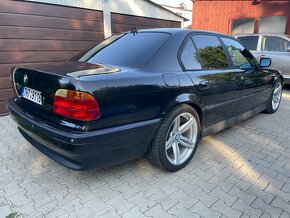 BMW 730D E38 - 7