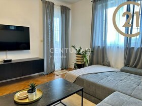 Prodej apartmánu 1+1 (54 m2) s výhledem na moře v chorvatské - 7