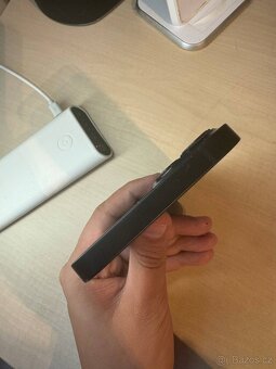iPhone 13 Midnight 128 GB - 7