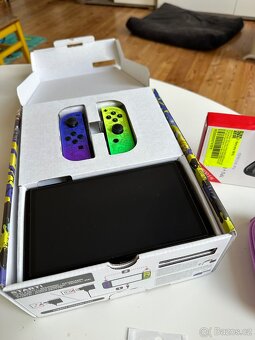 Nintendo switch OLED LIMITOVANÁ EDICE SPLATOON + přísluš. - 7