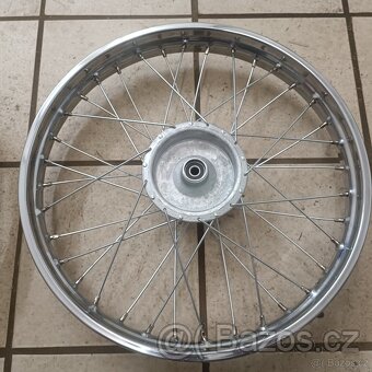 Jawa 550 Nové kola 1.5x16 - 7