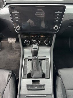 Škoda Superb 2.0 TDI 110 kW DSG - 7