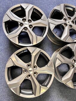 5x108 R18 Originál Alu Mustang Mach Electric 2022 - TOP STAV - 7