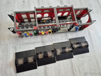 LEGO 10027 VLAK 9V - Train Engine Shed - 7