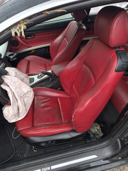 Bmw e92 330d 170kw veškeré náhradní díly z vozu - 7