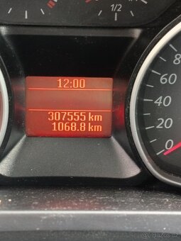 Ford s-max - 7