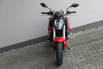 VOGE 500 R - 7