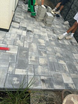 Práce všeho druhu - 7