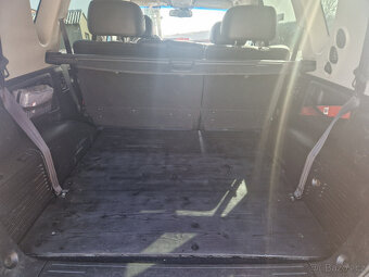 SsangYong Rexton 2.7 XDi 132 kW 12/2012 závěs 3,2 tuny - 7
