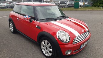 Mini cooper r56 velmi pěkný - 7