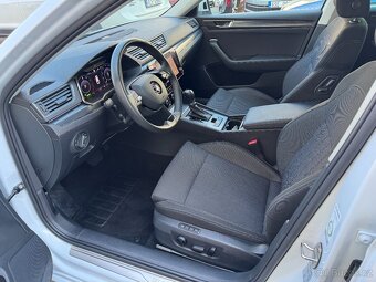 Škoda Superb 3 iV 1.4 eTSI 150kW DSG Tažné Webasto Navigace - 7