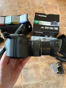 Digit. fotoaparát FUJIFILM FinePix S 9500 s příslušenstvím - 7