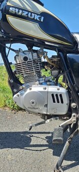 Suzuki GN 125 - 7