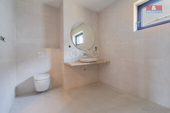 Prodej rodinného domu, 216 m², Frymburk, pozemek 1018 m² - 7