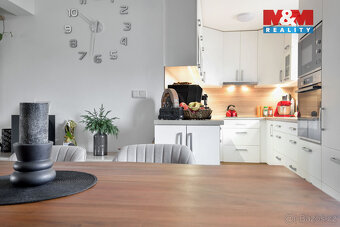 Prodej rodinného domu, 190 m², Nové Dvory - 7