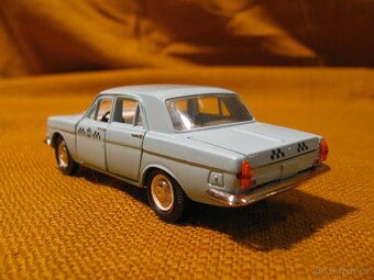 MODEL TAXI VOLGA GAZ  24 kovový model 1:43 SSSR - 7