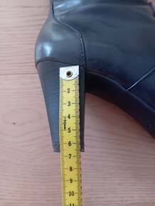 Dámské kozačky kožené GEOX vel. 38 - 7