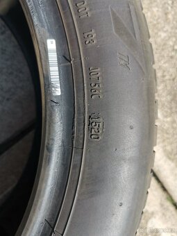 Pirelli 215/55 R17 letní - 7