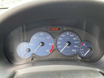 Citroen Berlingo 2.0 HDI - 7