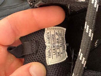 Balenciaga Triple S Black - 7