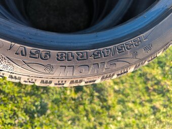 Zimní pneu Snow Sebring 225/45/18 - 7