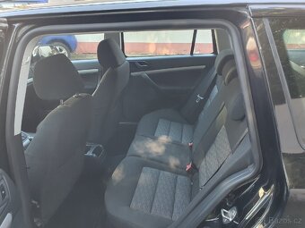Škoda Octavia Combi 2 1,6TDi CR77kW DSG - 7
