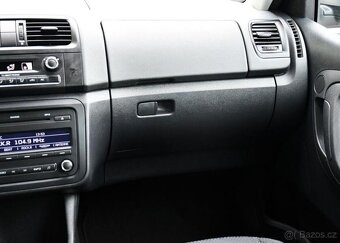 Škoda Fabia 1.6TDi VYHŘ.SED. AUT. A/C - 7