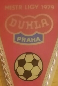 2x historická vlaječka fotbalového klubu DUKLA PRAHA. - 7