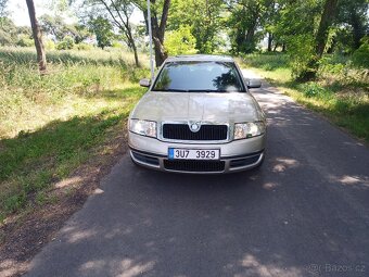 ŠKODA SUPERB Elegance 1,9 TDI/96 kW Automat - 7