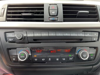 BMW 3 2.0 d Touring Navi,CarPlay - 7