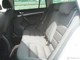 Škoda Octavia 1.6TDI CR 4x4 NAVIGACE XENONY - 7