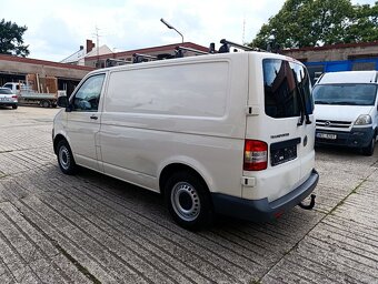 Volkswagen Transporter T5 2.0tdi - 7
