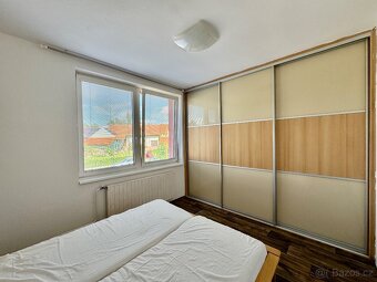 Pronájem bytu 4+kk se zahradou - 7