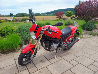 Ducati Monster 750 - 7