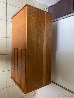 Retro komoda U-458, návrh Jiří Jiroutek/ DUB - 7