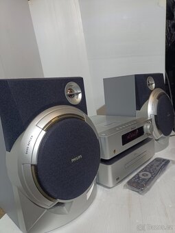 PHILIPS DCD-8000, věž USB,iPod,HDMI,Rádio,CD-DVD přehrávač - 7